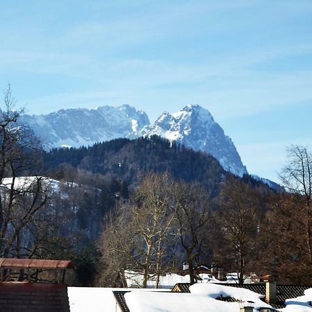 Gaestehaus Am Riedweg การ์มิช-พาร์เทนเคียร์เชน ภายนอก รูปภาพ