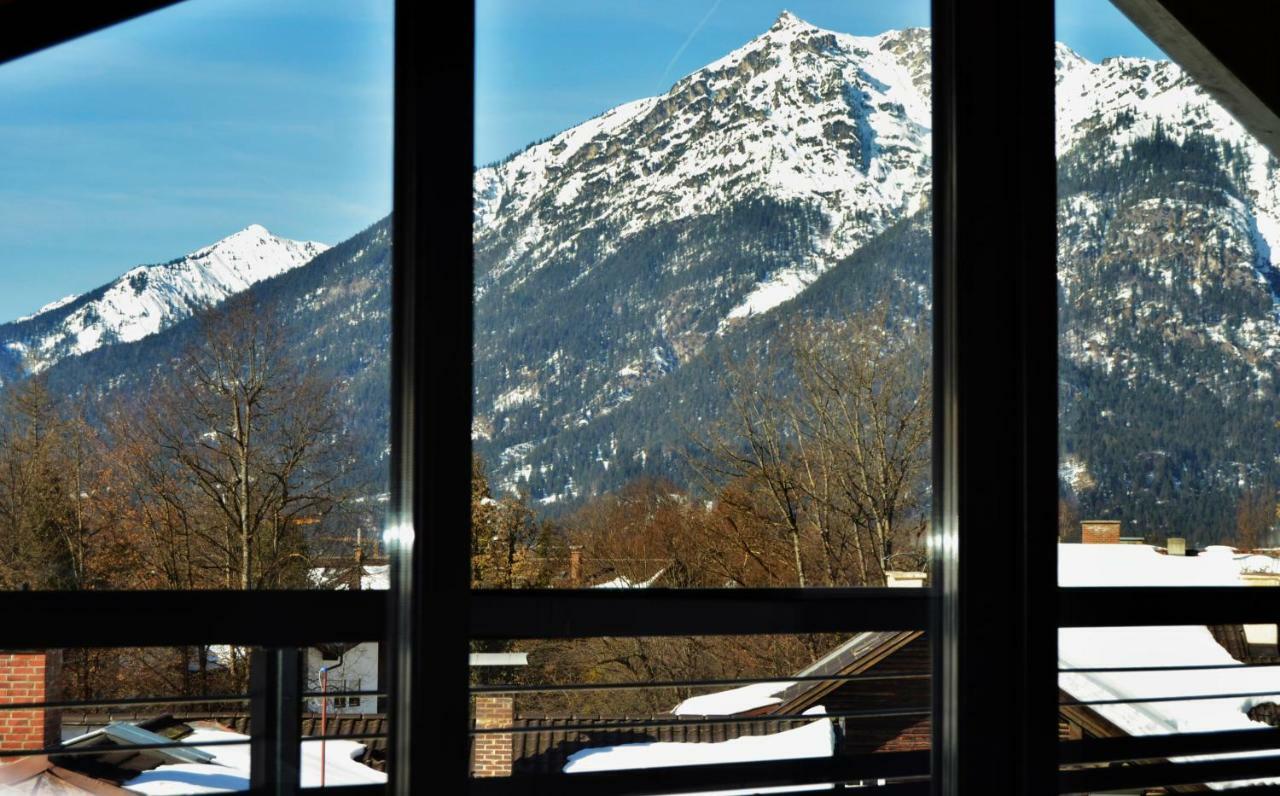 Gaestehaus Am Riedweg การ์มิช-พาร์เทนเคียร์เชน ภายนอก รูปภาพ